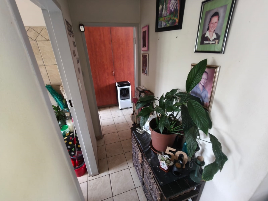 2 Bedroom Property for Sale in Modderfontein AH North West